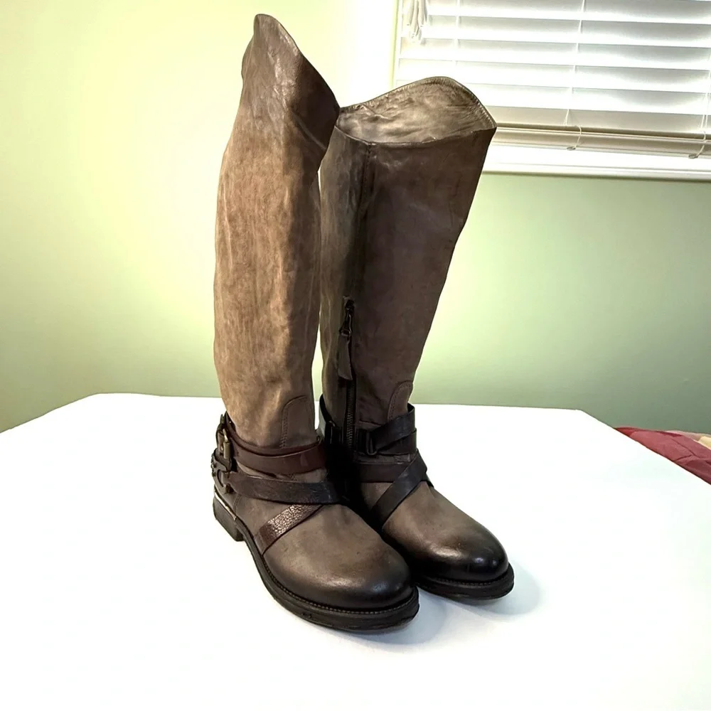 Free People A.S. 98 Air step boho leather boots riding moto woman 7.5 biker